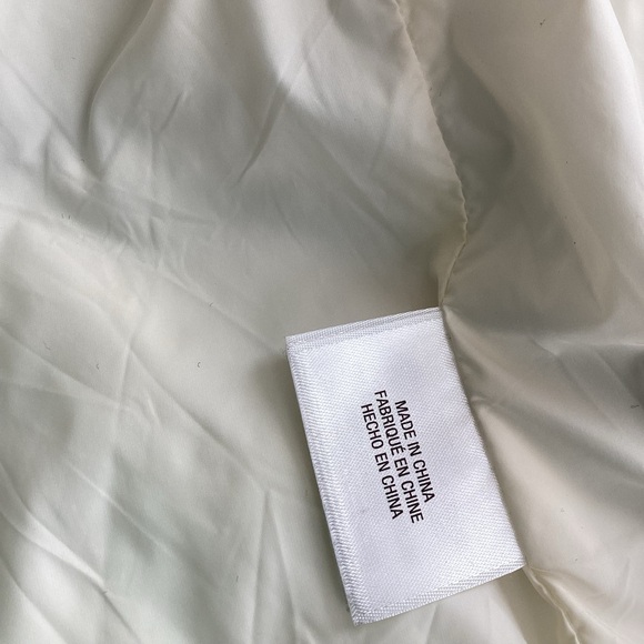 Favorite Daughter Ladies Puffer Jacket - Picture 14 of 16